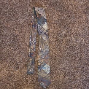 Bugle Boy Vintage Tie
